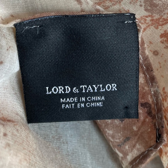 Lord & Taylor oversized marble print lightweight cream wrap scarf headscarf - Picture 3 of 7